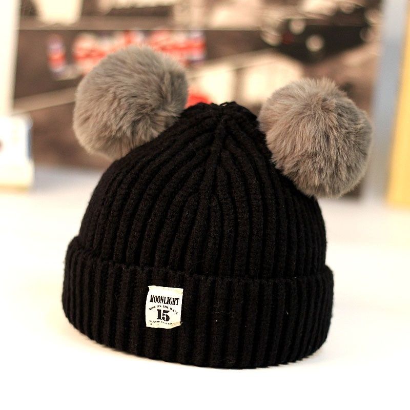 Topi Bayi Rajut Import Pompom M026