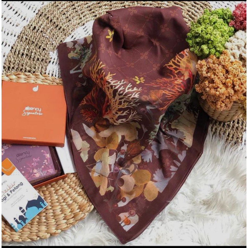 deenay gracilaria brown