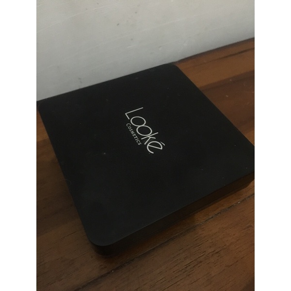 [ PRELOVED ] - Looke Holy Flawless BB Cushion - Shade Clio