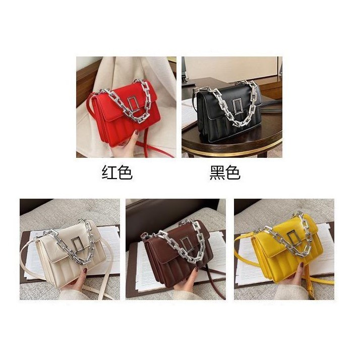 TFT AX304688 E4688 PP 1 kg bisa 2 Tas Selempang Wanita Import SLING BAG