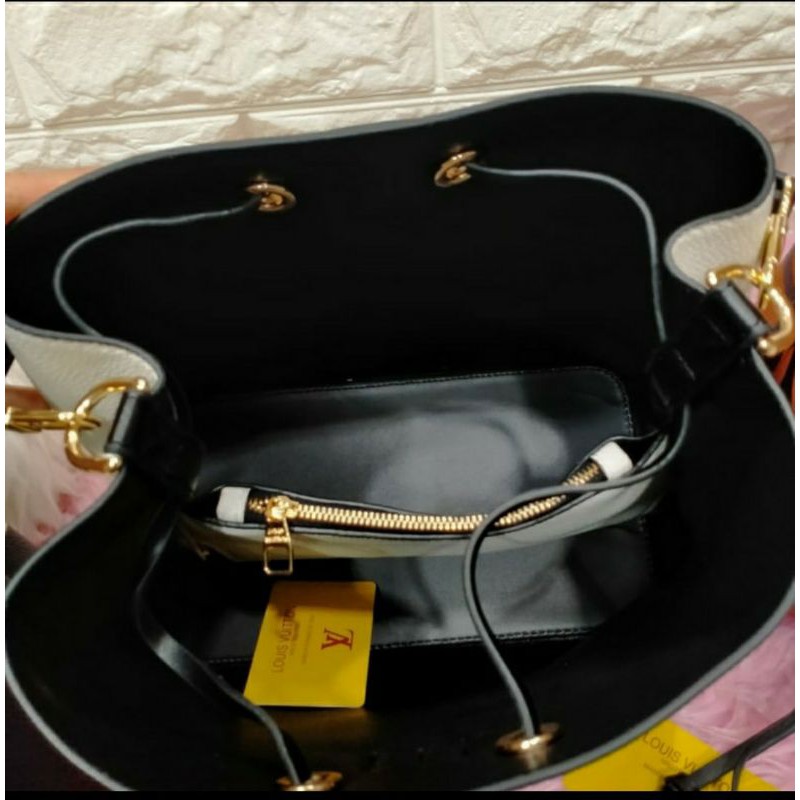 Tas LV neo noe orileather size large