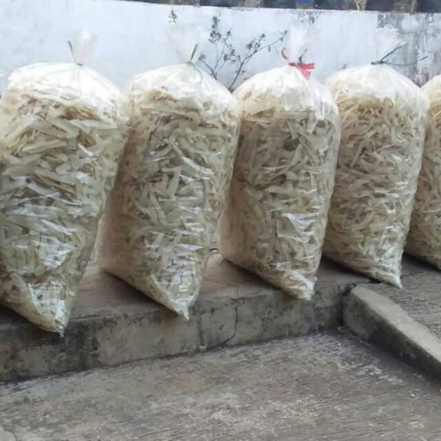 

Krecek keripik singkong