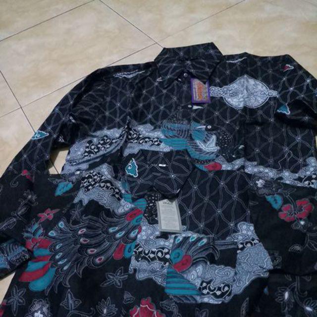 Couple Keluarga Mega Mendung Abu Sarimbit Sekeluarga Batik Couple