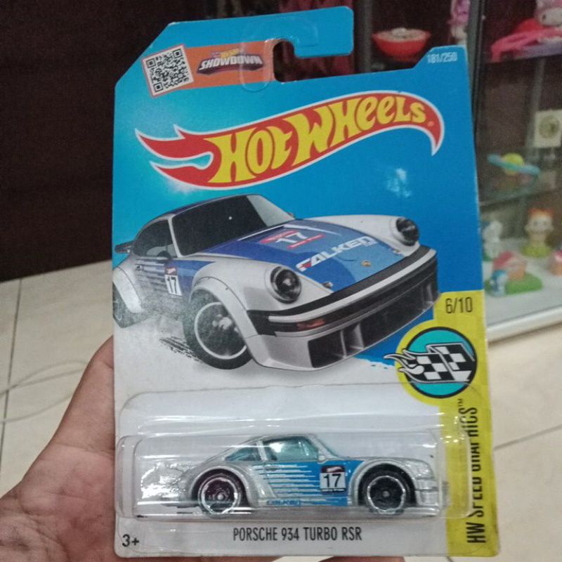 Hot wheels Porsche 934 turbo RSR