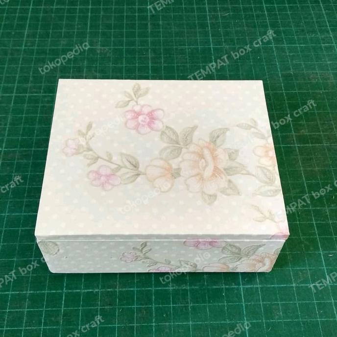 

Premium Product!!! Gift Box Hampers Kotak Kado Custom Tutup Engsel Premium Mini - Paling Dicari
