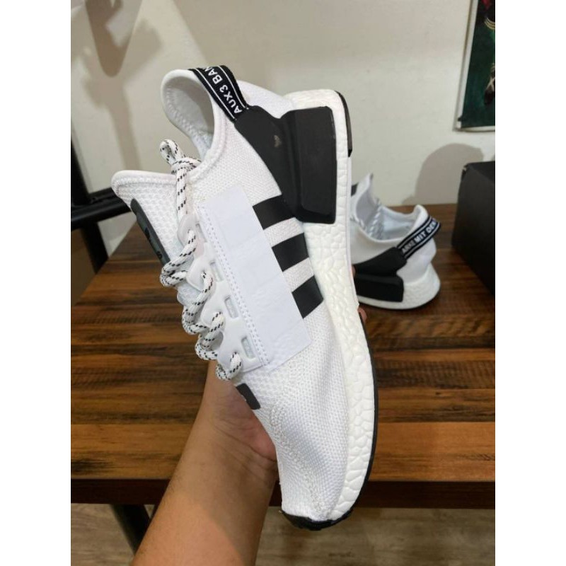 adidas nmd v2 japan white