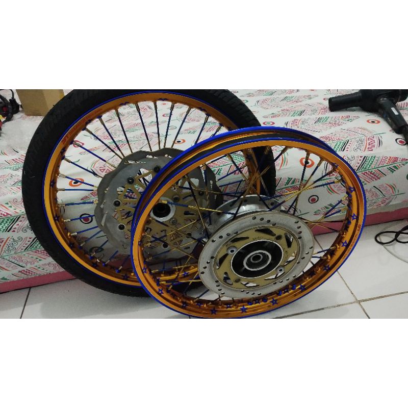 velg.pelek.merek  dft thailand twotone muraaah  ..for ninja rr/r bekas muluuusss