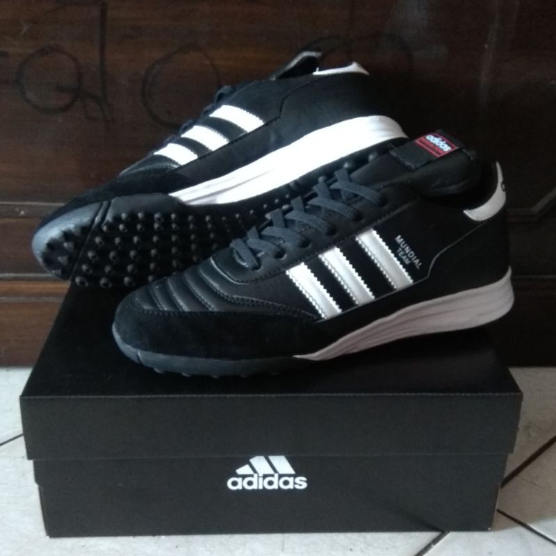 SEPATU FUTSAL ADIDAS COPA MUNDIAL TEAM ASTRO TURF