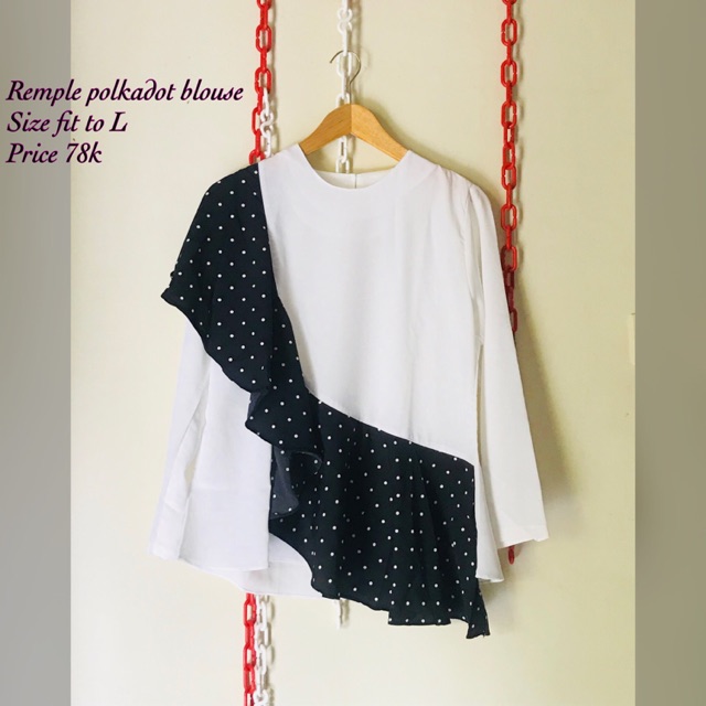 Polcadot blouse remple / atasan wanita /atasan putih rempel