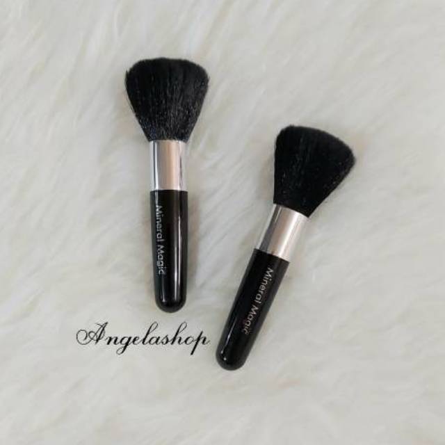 Kuas Blush On  Make Up profesional /Kuas Make Up Murah  Bulu Asli/ Kuas Blush on Bagus Gagang Cute