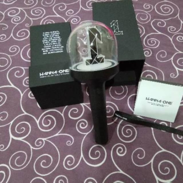 Official Lightstick Wanna one ( Nable bong)