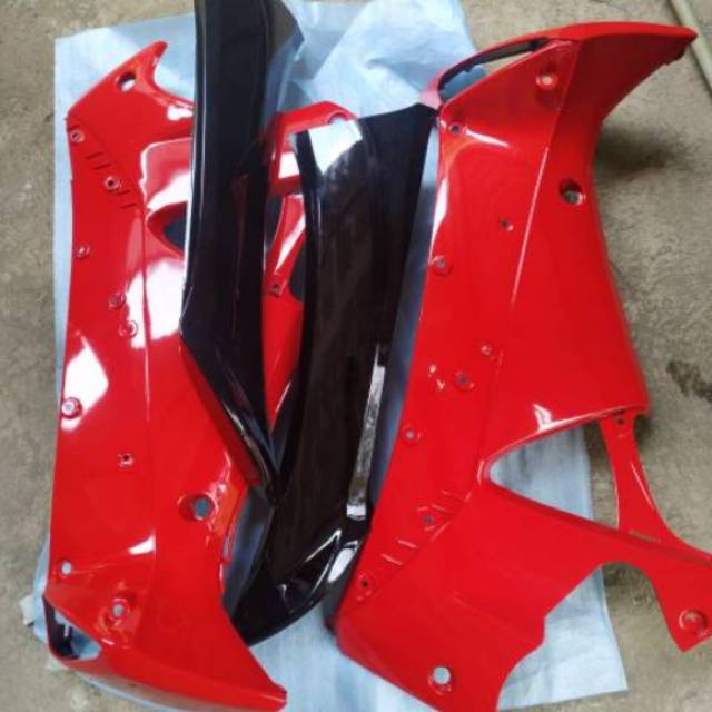 Cover Sayap Luar Dalam Honda Supra X 125 Lama Merah Hitam