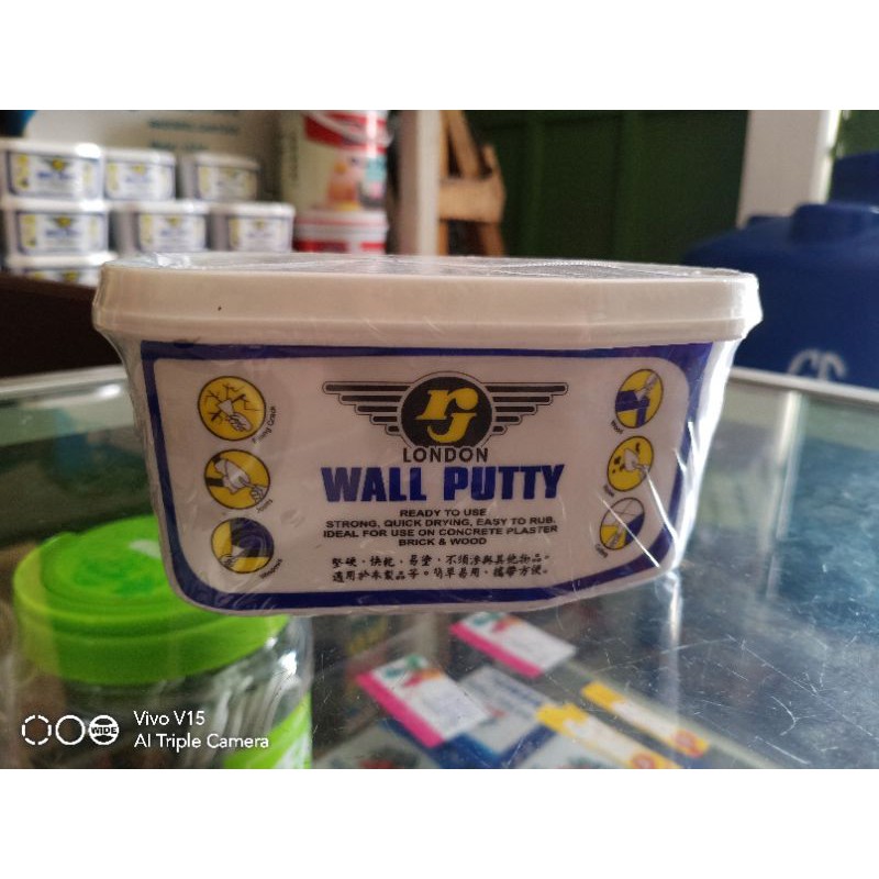 Dempul RJ Wallputty tembok kayu