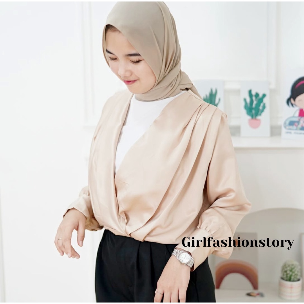 GFS BEELLE SATEEN BLOUSE