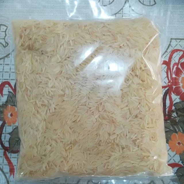 

BERAS BASMATI MERK ABU KASS 1 KG REPACK EXP 2027