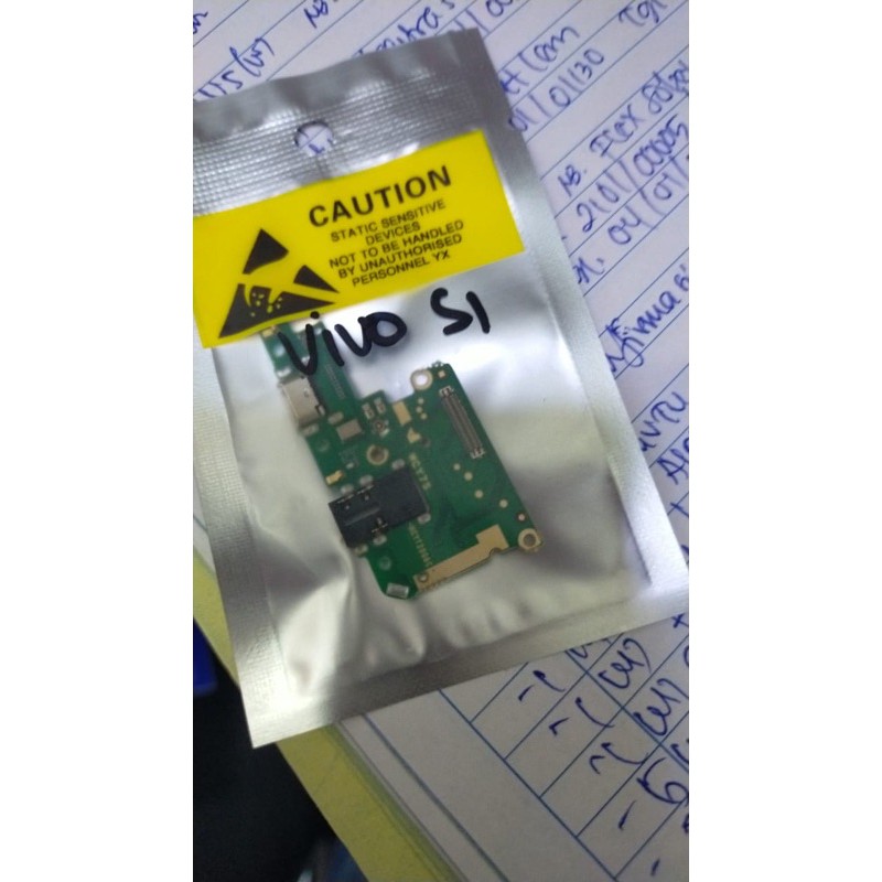 

papan board cas vivo S1
