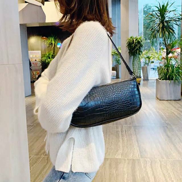 SHOULDER BAG WANITA/MODY BAG BLACK TAS SELEMPANG/TAS WANITA/SLING BAG