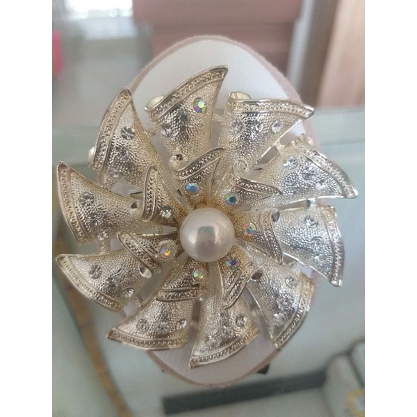 bros mutiara air tawar