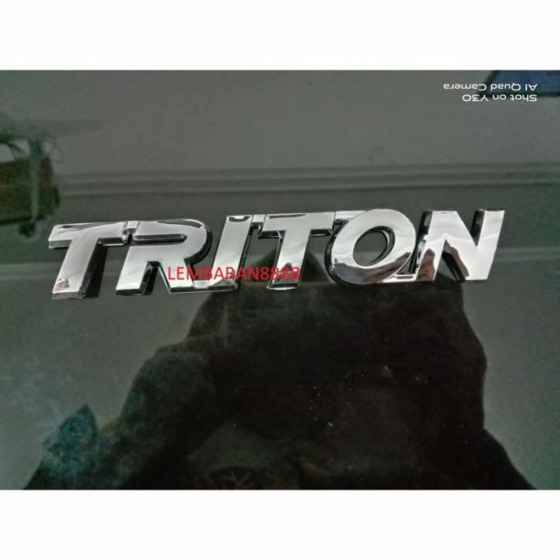 Emblem Logo Toyota Triton