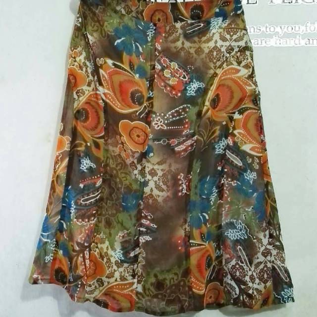 Preloved Rok Accent