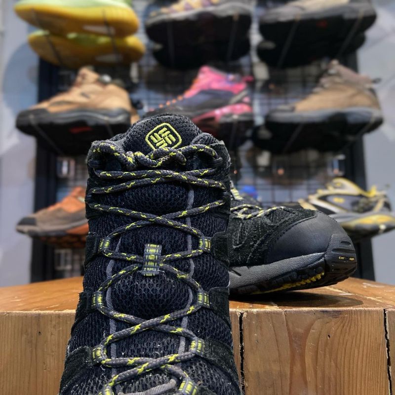 sepatu outdoor columbia sepatu gunung second