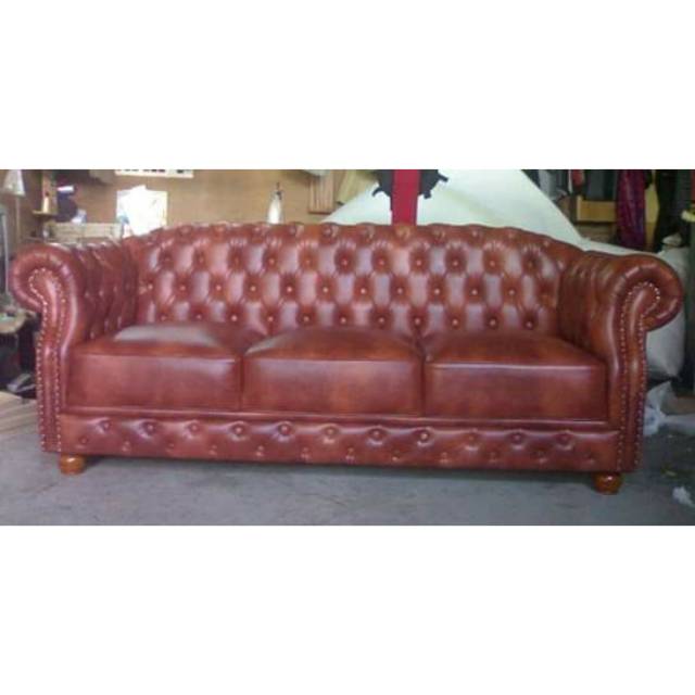 Sofa 3 seat chesterfiled