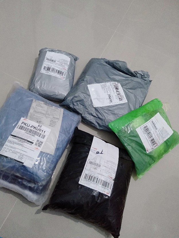 Ada Anak - Shopashop Solo Batik Kebaya Couple Carisa Selendang Brukat Tille Mutiara