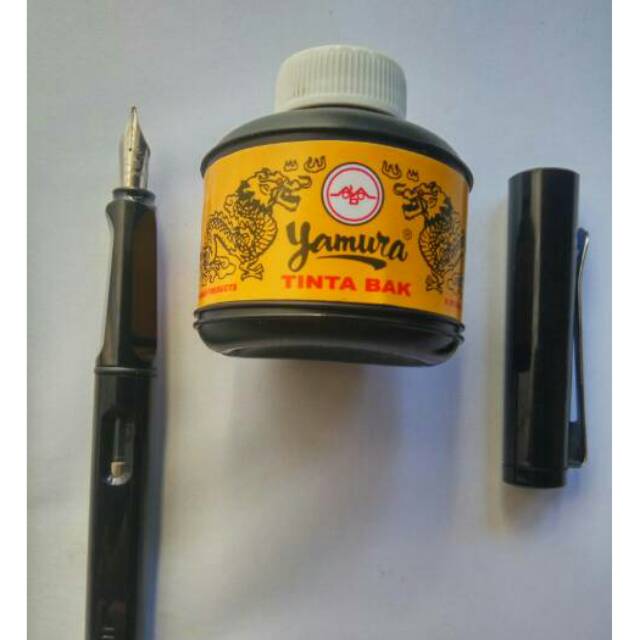 

Paket hemat pena dan tinta yamura
