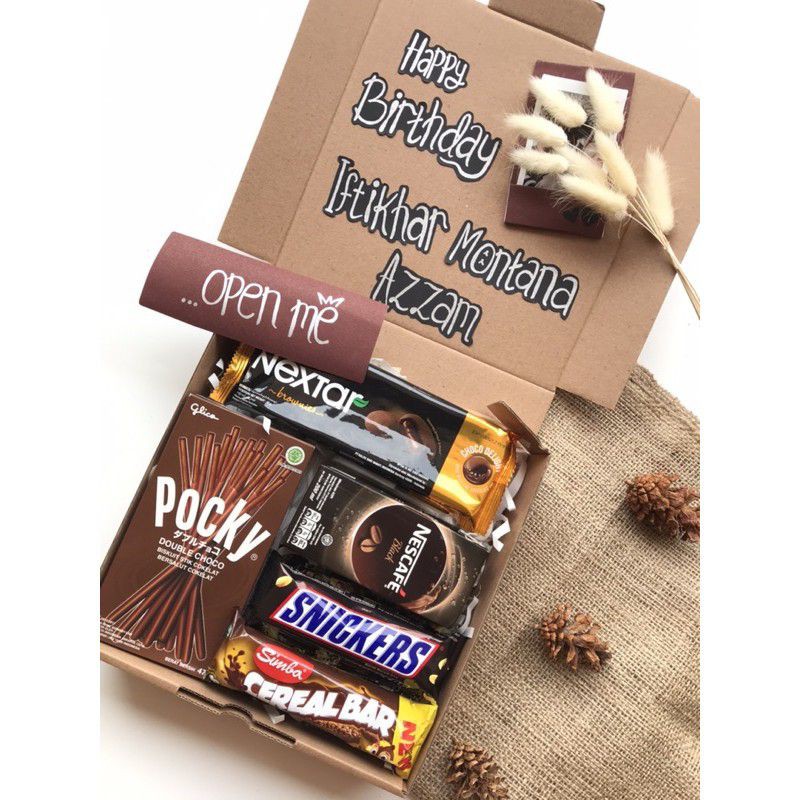 

KADO GIFT BOX | BRITHDAY | ANNIVERSARY | KADO NIKAH | WISUDA | HAMPERS