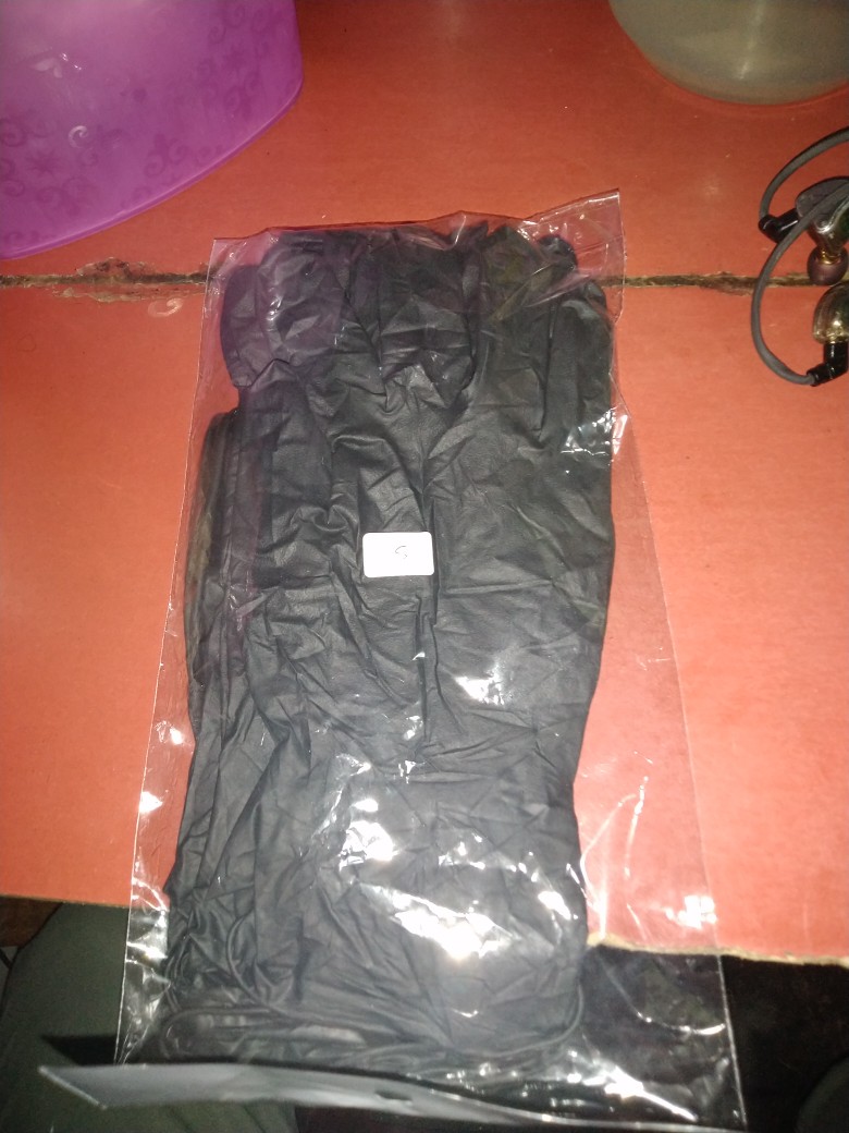 Size S 10 Pcs Sarung Tangan Latex Black Hitam Karet Shamrock Bukan Superlife