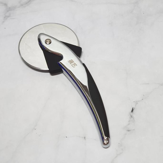 

zoe pizza cutter stainless cake cutter pemotong pizza roll