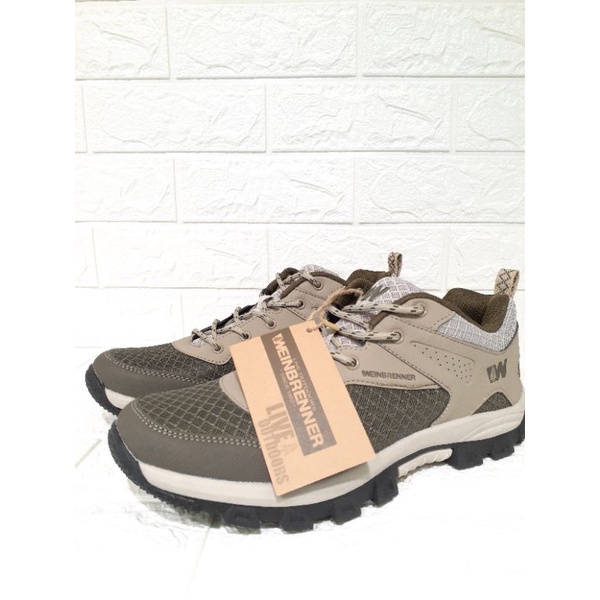 Sepatu Gunung Pria Bata Weinbrenner