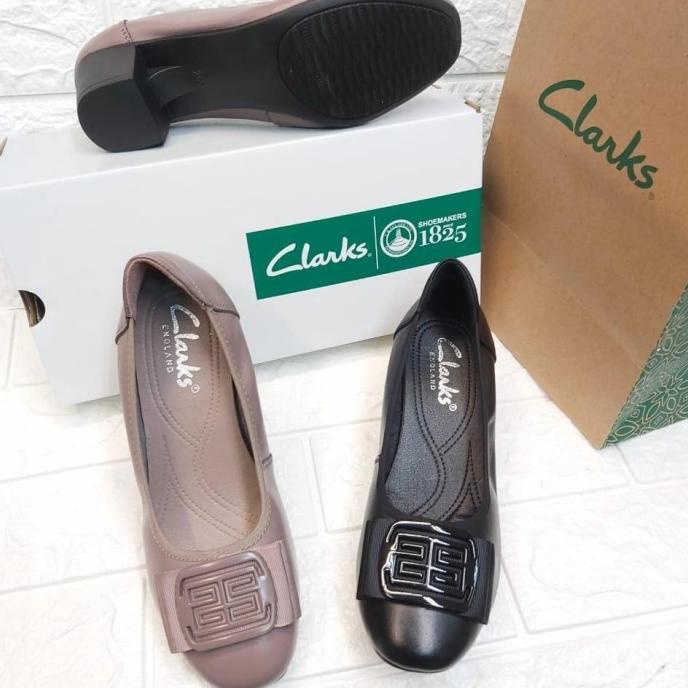 Sepatu Clarks Wanita Wedges RG-20003 DISKON