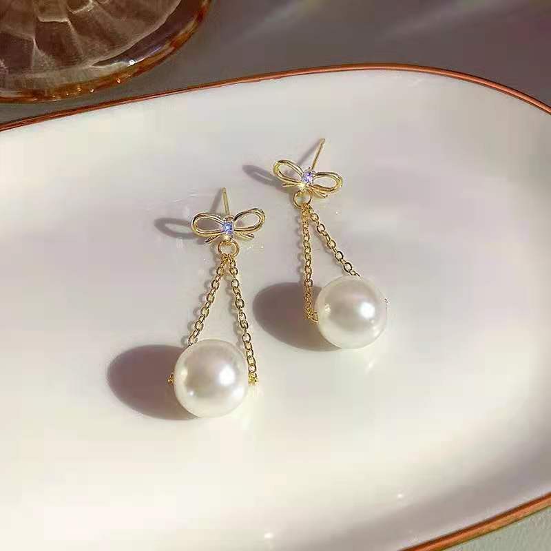 Anting Panjang Mutiara Berpohon Busur Elegan Aksesoris Korea Wanita