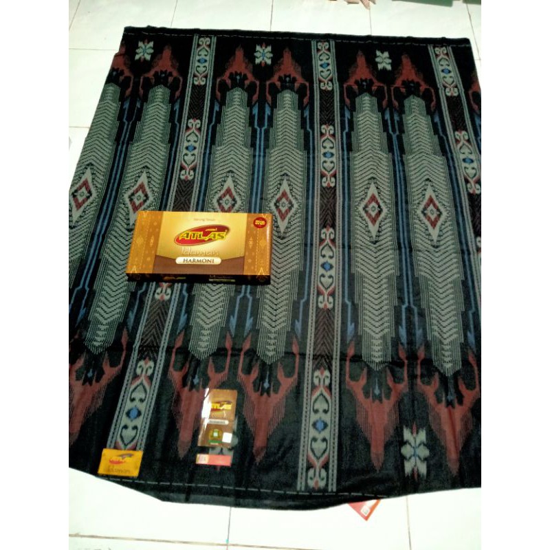Sarung Atlas motif BHS sge SGL sga  hitam