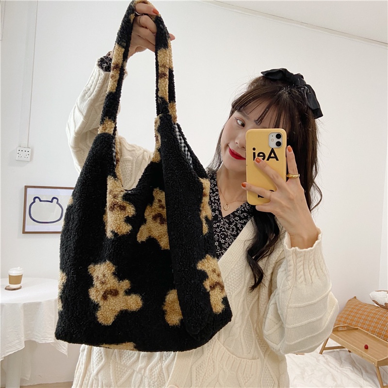 TB-79 tas bahu bulu halus motif beruang cute bear import korea jepang