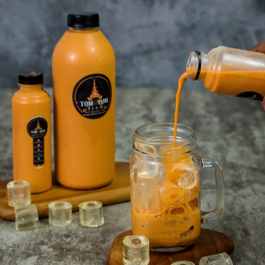 

Thai Milk Tea Minuman Authentic Premium hurum dan kental Botol 1 liter/ 250 ml.