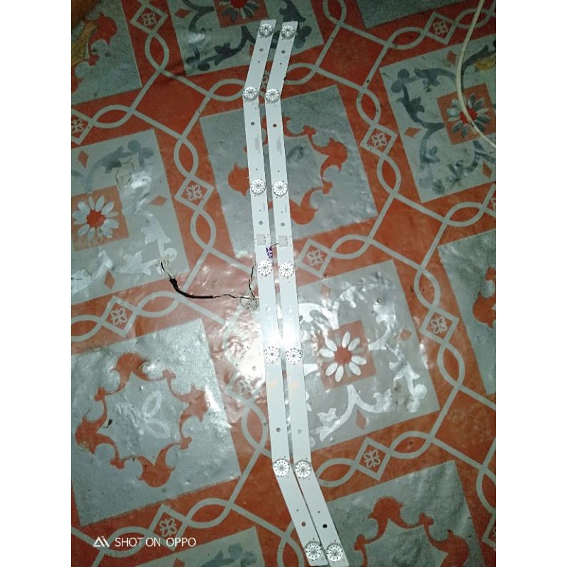 lampu backlight panasonic 32