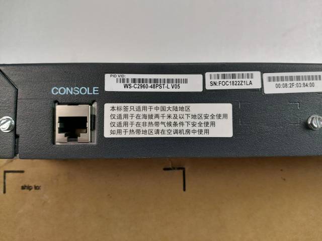 Cisco catalyst 2960 series PoE-48 Type WS-C2960-48PST-L V05 siap pakai