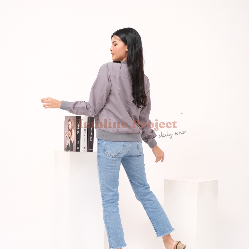 Gania Bomber Jaket Grey - Jaket Parasut Wanita