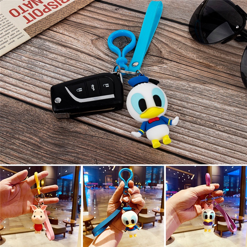 TK Fashion Creative Mickey Donald Duck Resin Keychain Wennie The Pooh Stitch Action Figure Keychain Figure Doll Toys