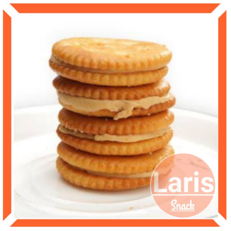 

Julies Biskuit Isi Selai Kacang / Biskuit Malaysia Julies Peanut Butter Sandwich 250 Gr / LarisSnack