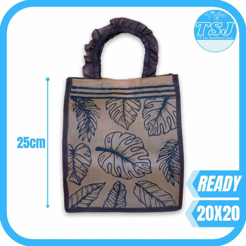 TAS SPUNBOND NASI KOTAK 22X22X25
