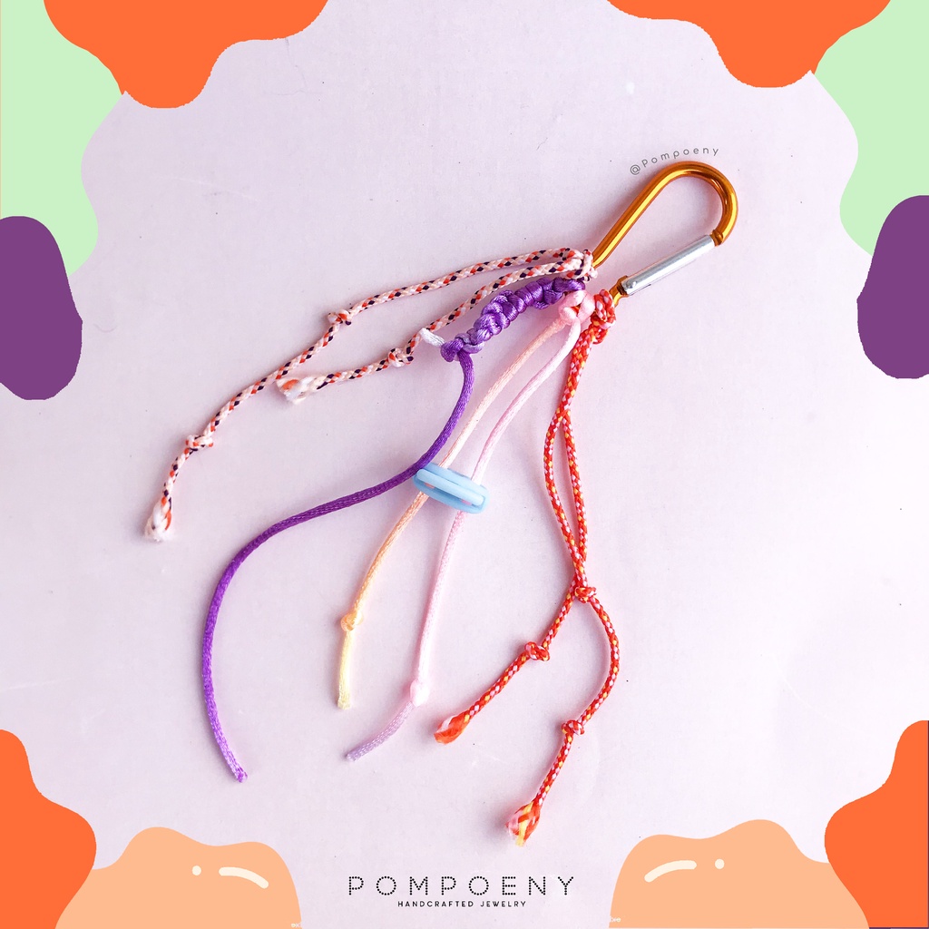 Bag Charm / MINI Carabiner Bag Charm / Mini Bag Charm/ Airpods Charm/ Gantungan Airpods / Keychain / Bags Charm Handmade - POMPOENY