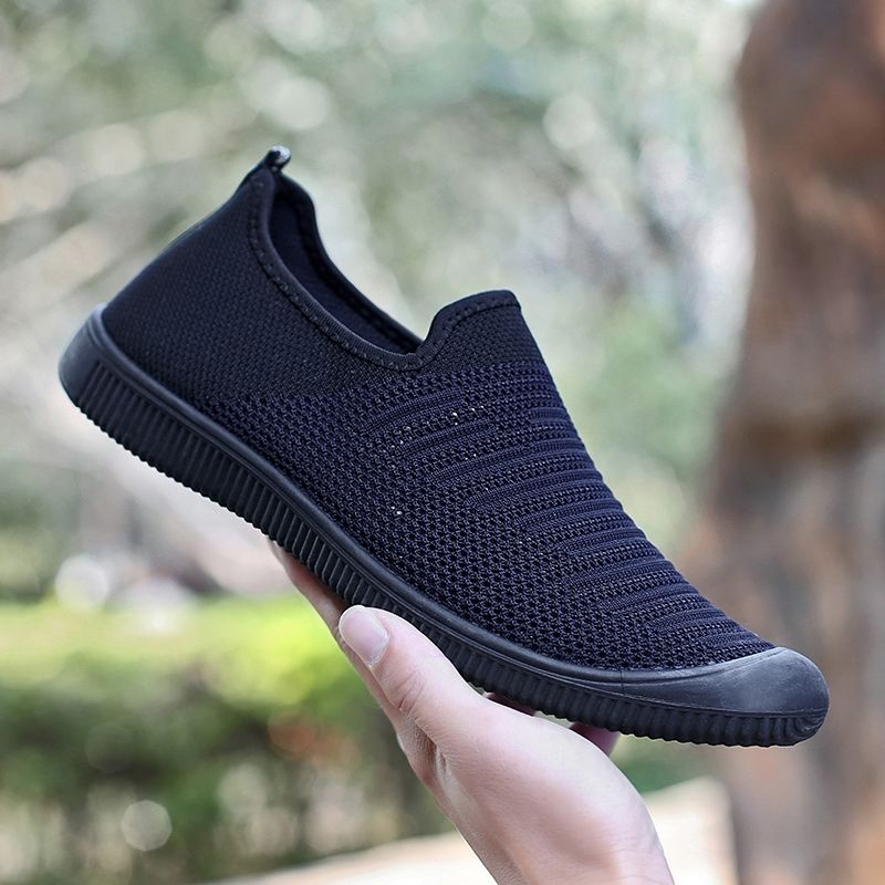 COD Fashon Slip On Pria Sepatu Casual Outdoor Trekking Sepatu Tanpa Tali Santai Slop Musim Panas Bernapas Selop Keren 059