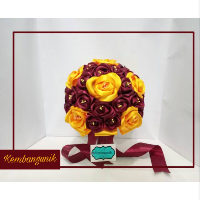 Hand Bouquet Premium / buket bunga pengantin / wisuda / bunga tangan
