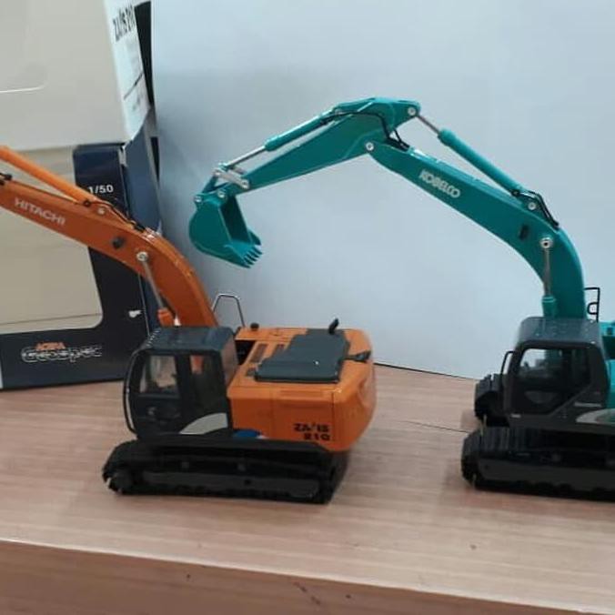 MINIATUR DIECAST ALAT BERAT EXCAVATOR KOBELCO