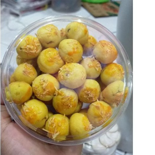 

kue kering nastar keju kuker homemade enak camilan snack murah 250gr lebaran