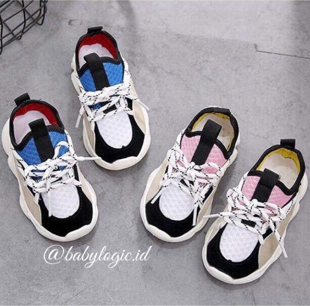 Sepatu anak Sneaker Nike Loops