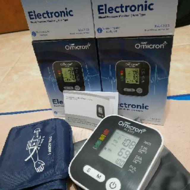 Blood pressure monitor alat cek tekanan darah tensimeter digital